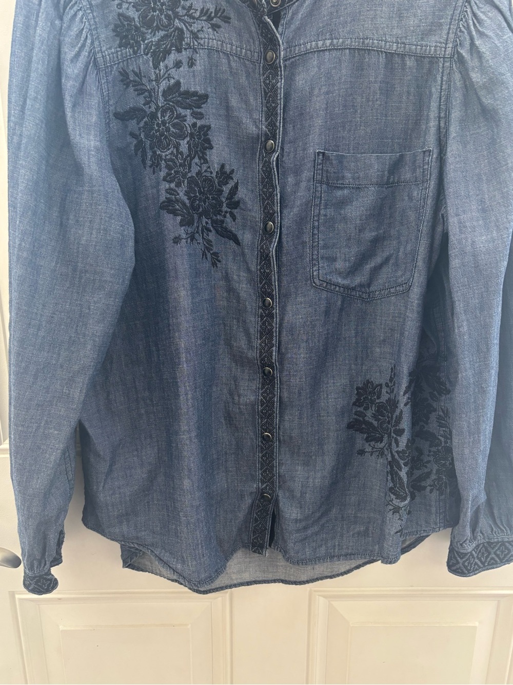 Sundance Lennon Embroidered Denim Shirt L - Picture 5 of 9